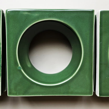 Rónn - Shiny Green - Let op: touch ups.